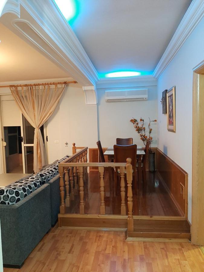 Apartament Egzoni City Center Apartment Berat Exterior foto