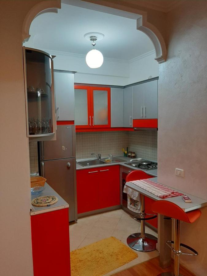 Apartament Egzoni City Center Apartment Berat Exterior foto