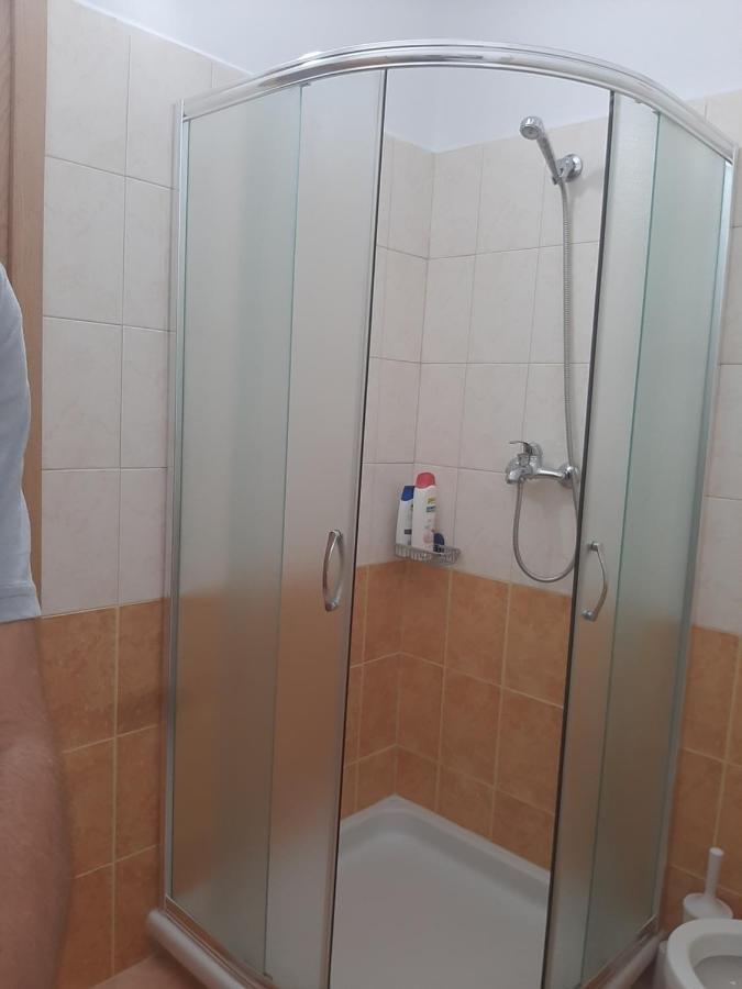 Apartament Egzoni City Center Apartment Berat Exterior foto